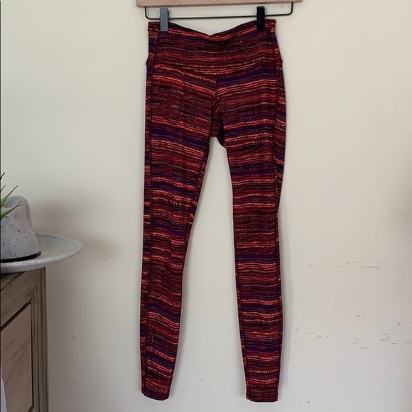 athleta • retreat chaturanga striped leggings - Picture 3 of 12